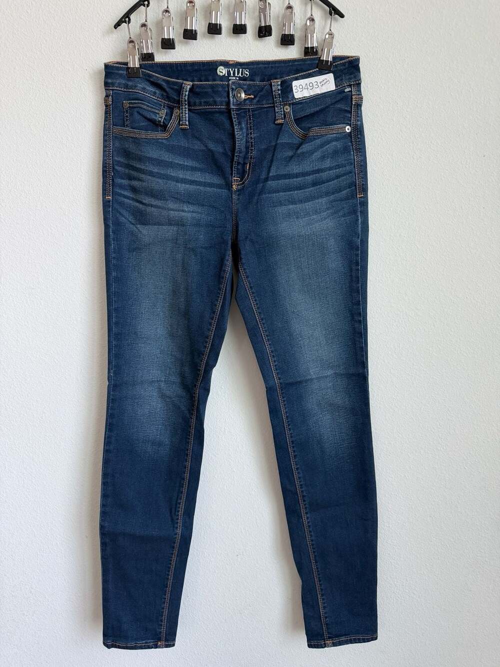 Stylus Dark Wash Skinny Ankle Jeans Size 30/10 T